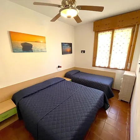 Apartamento Cozy Flat In A With Shared Pool