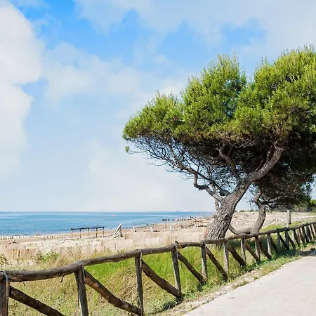 Cozy Flat In A With Shared Pool Daire Bibione